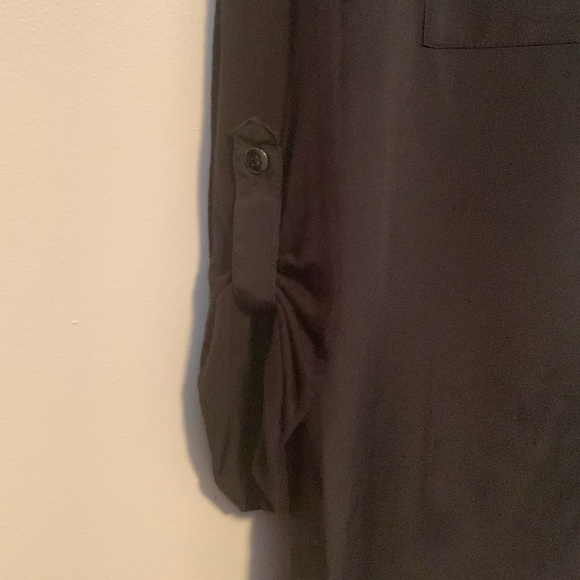 Kensie Black Collared 3/4 Buttoned Sleeve Top Size Medium - Picture 3 of 7